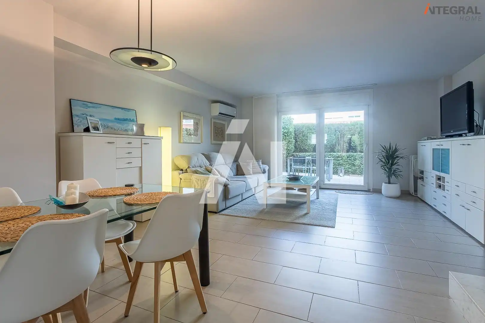Sala d'estar de Casa adosada en venda en Premià de Mar