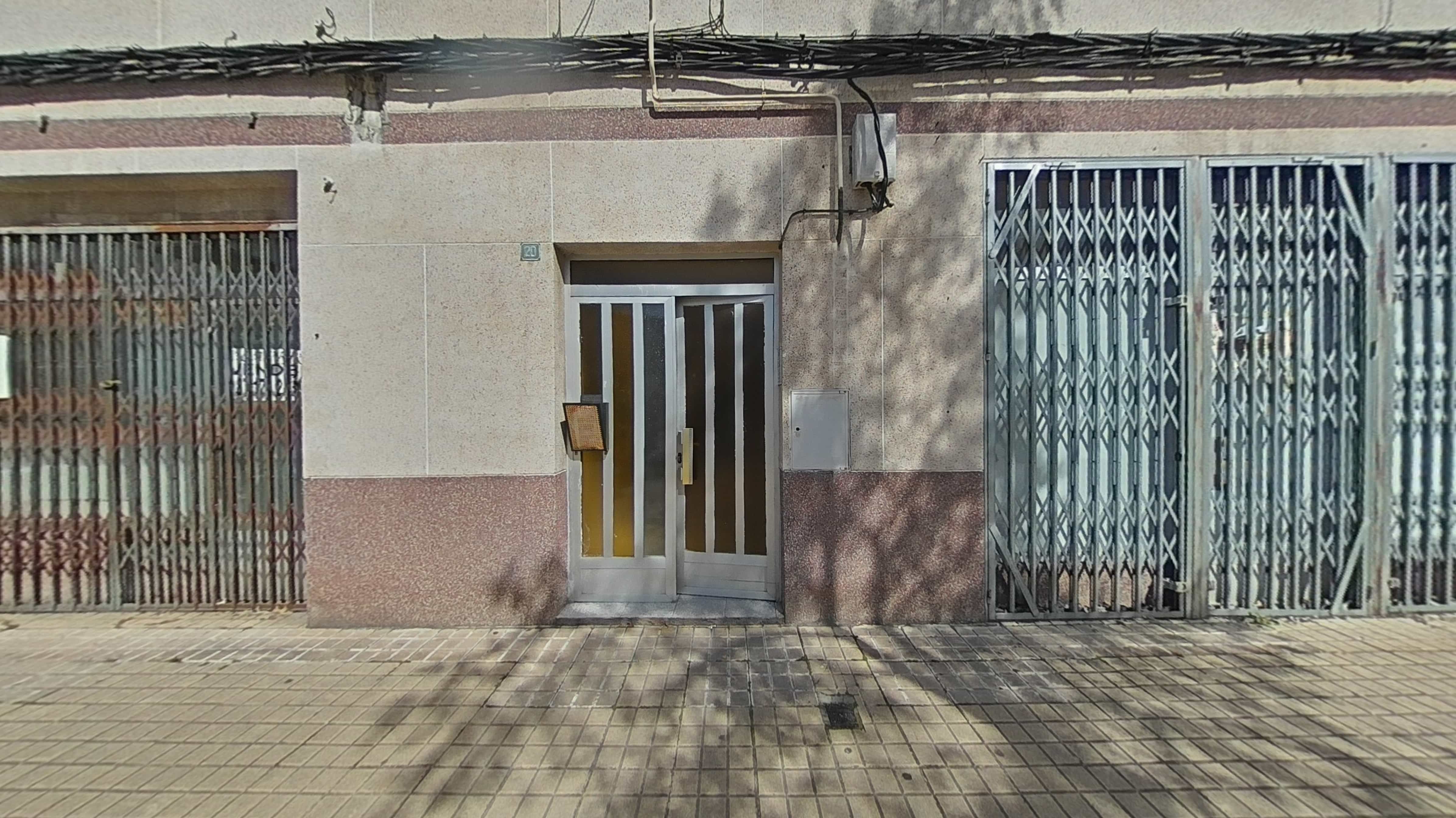 Pis en venda a Fabero, Flores de Sil - La Placa