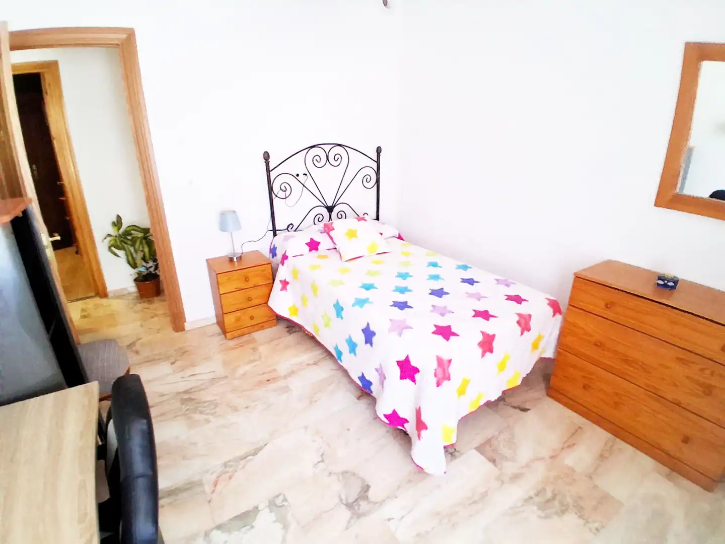 Bedroom of Apartments for rent in Granada  with Air Conditioner, Furnished and Oven