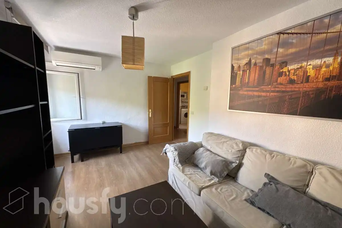 Wohnzimmer von Wohnung zur Miete in Getafe mit Klimaanlage, Heizung und Möbliert