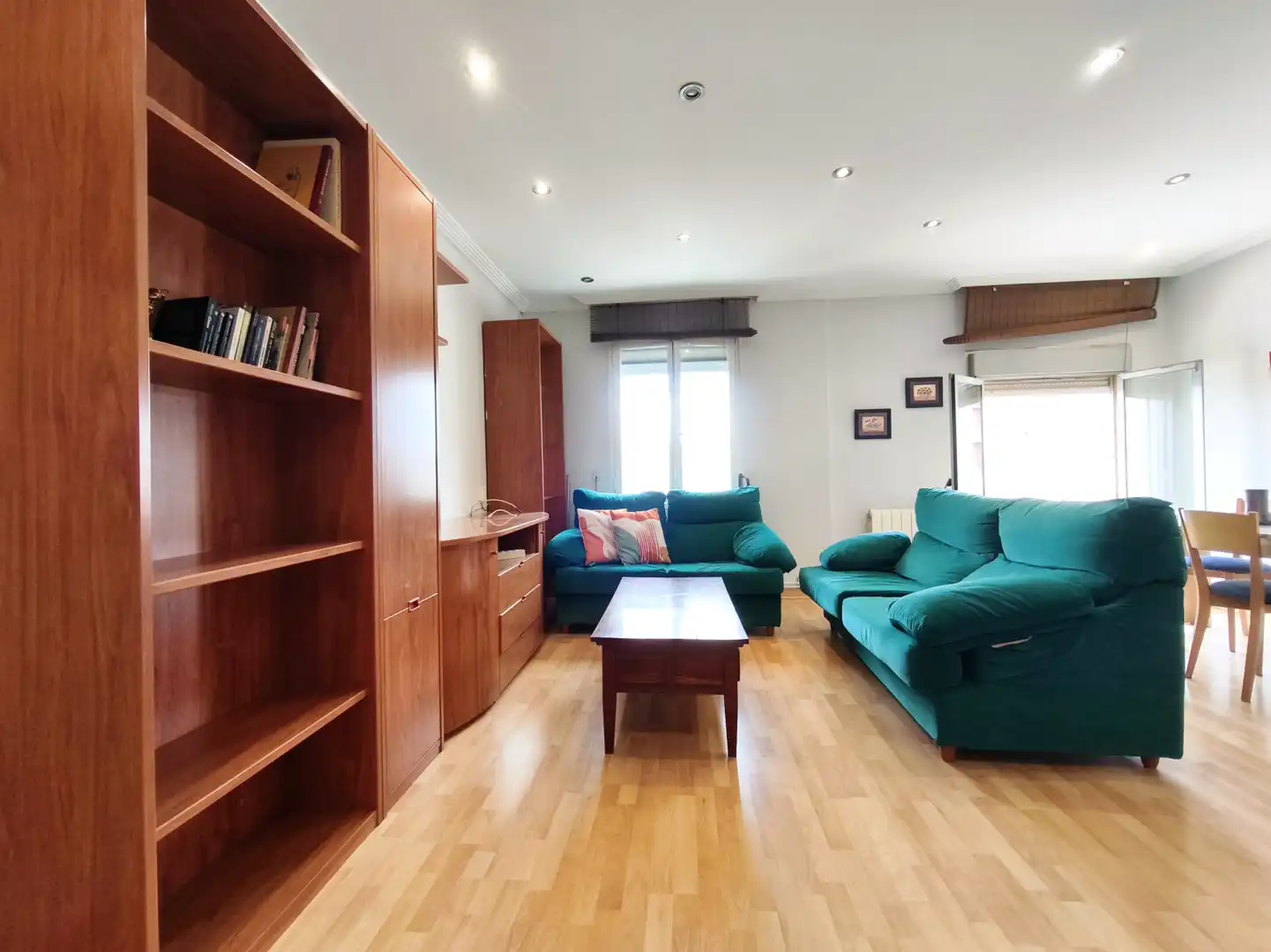 Wohnzimmer von Wohnung zum Verkauf in  Logroño mit Heizung, Parkett und Möbliert