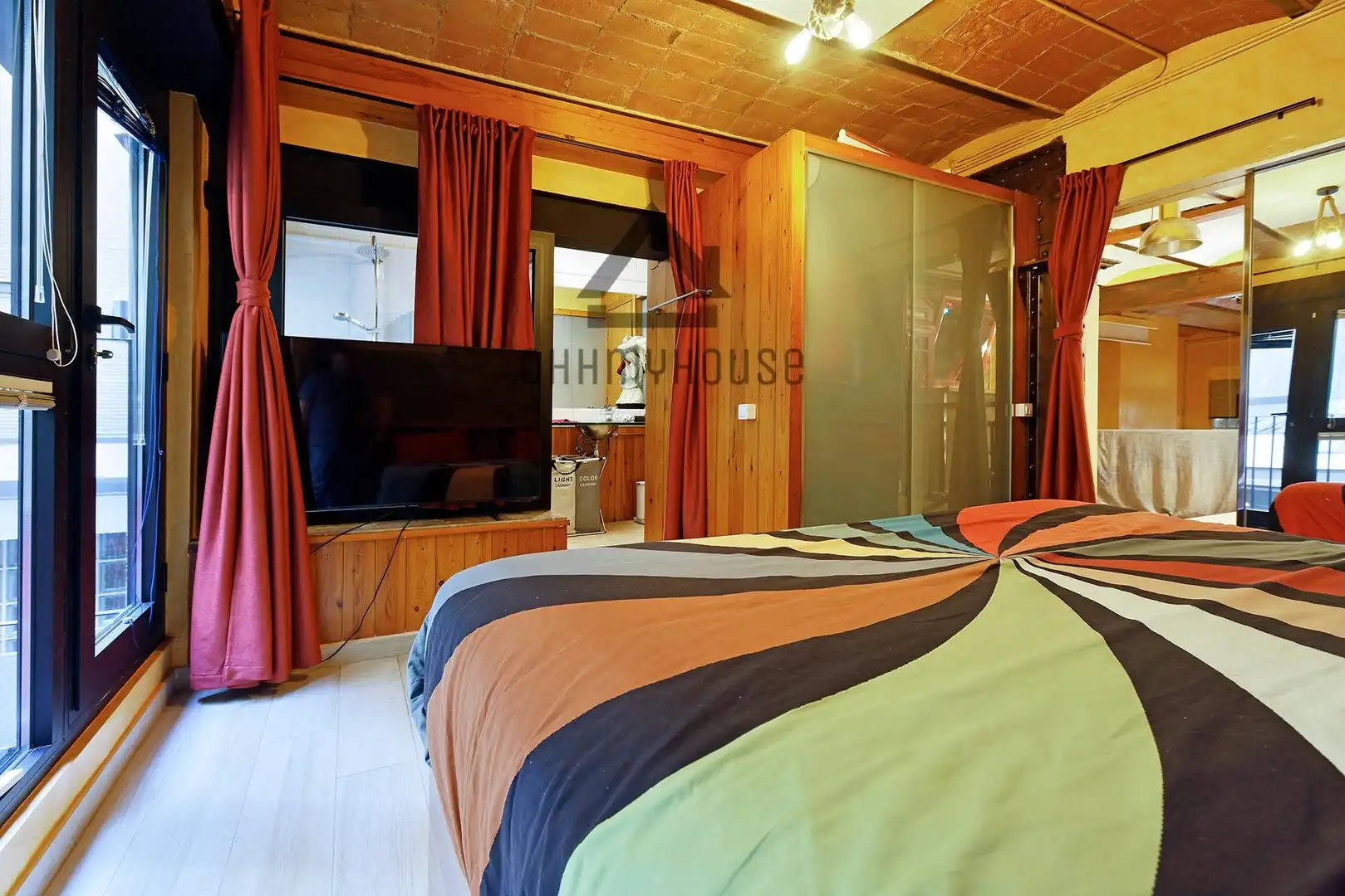 Bedroom of Duplexes for sale in Barcelona  with Air Conditioner, Parquet flooring and Terrace