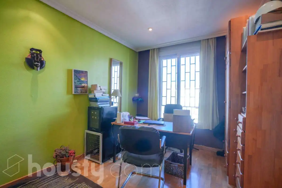 Habitación de Ático en venta en Madrid con Aire acondicionado, Calefacción y Parquet
