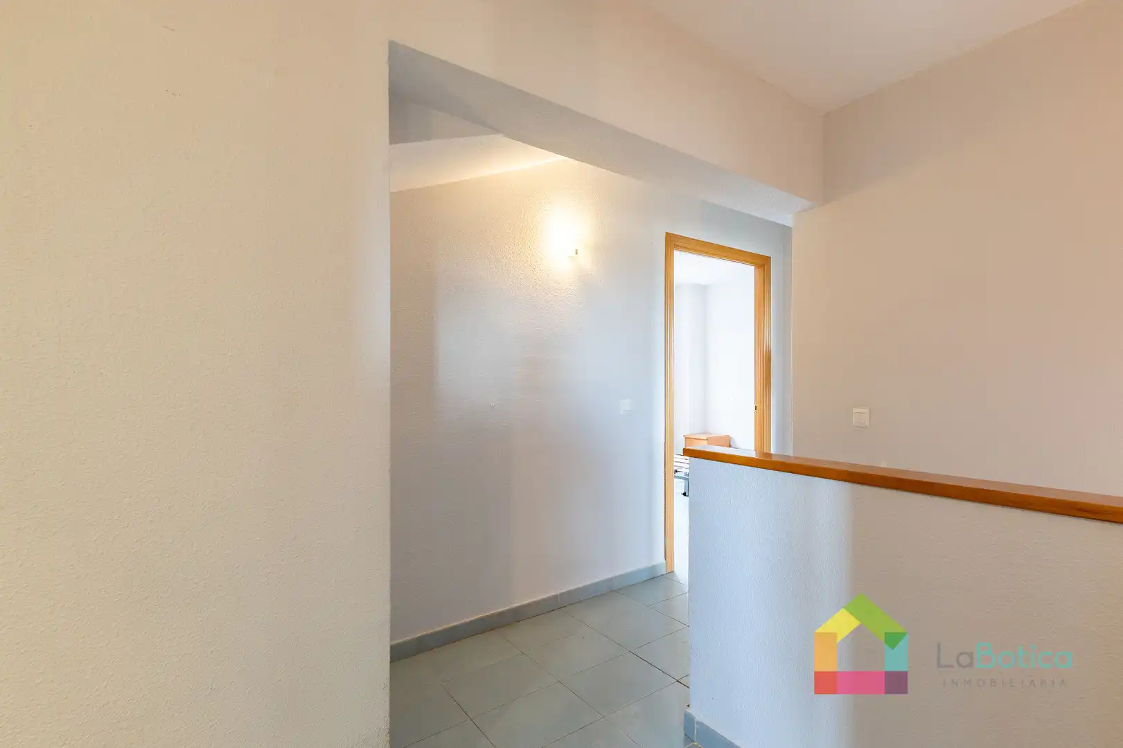 Casa adosada en venta en Burguillos de Toledo con Calefacción, Jardín privado y Terraza
