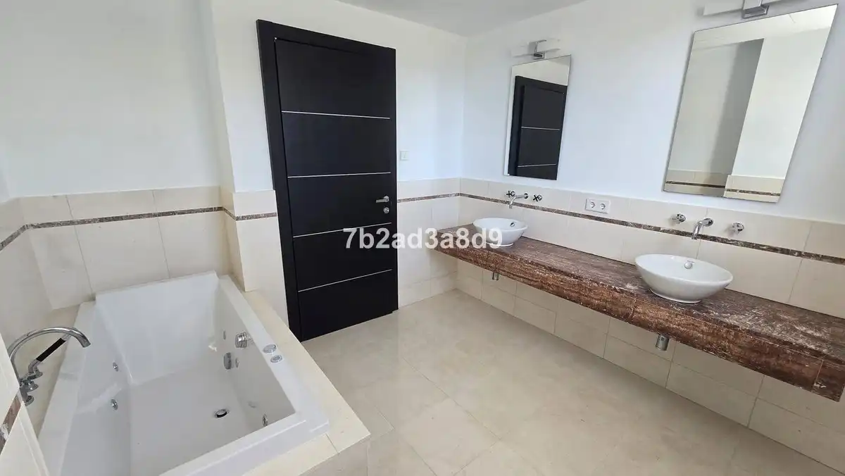 Reihenhaus mit Pool zum Verkauf in Marbella - Marbella,Milla de Oro,Avenida Bulevar PrÃÂ­ncipe Alfonso de Hohenlohe, imagen 24