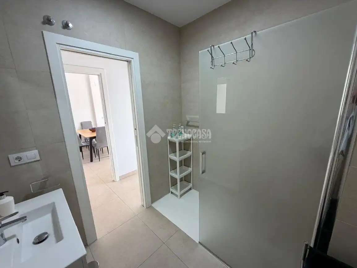 Flat with lift for sale in Barbate ciudad, imagen 3