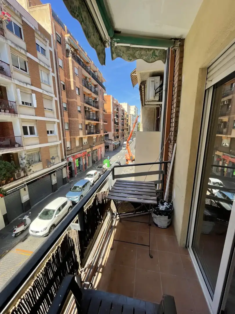 Piso de alquiler en Valencia - Plaza Vicente Iborra, El Carme