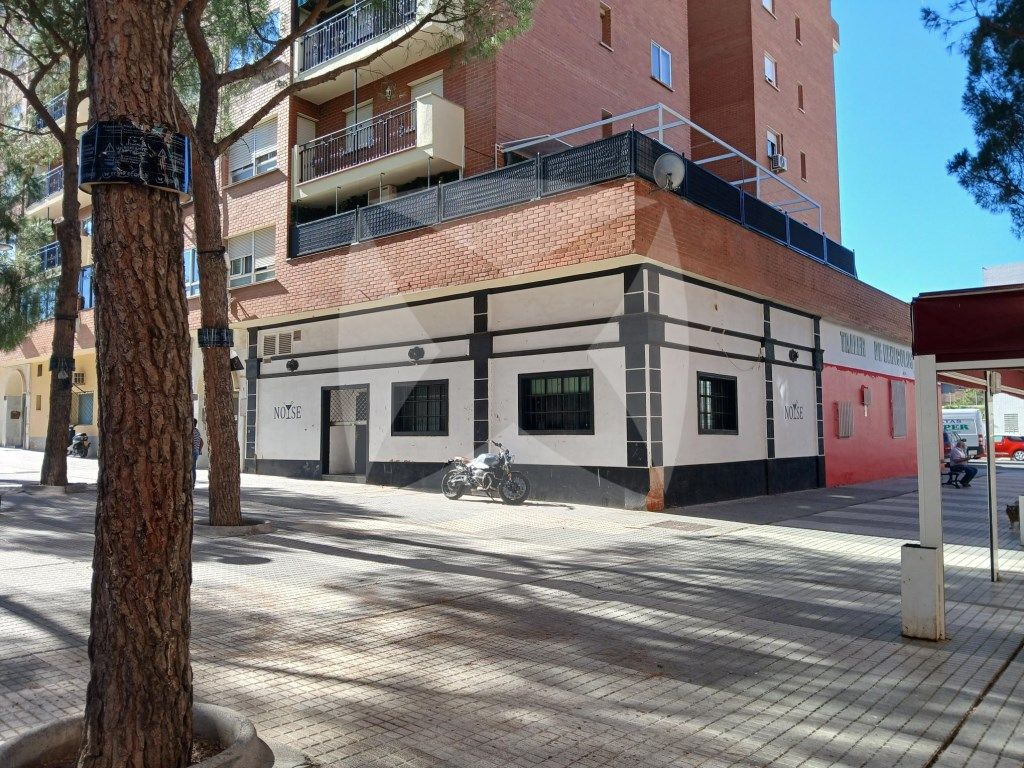 Premises for sale in Plaza Francisco Vera, Valdepasillas - La Paz - Huerta Rosales