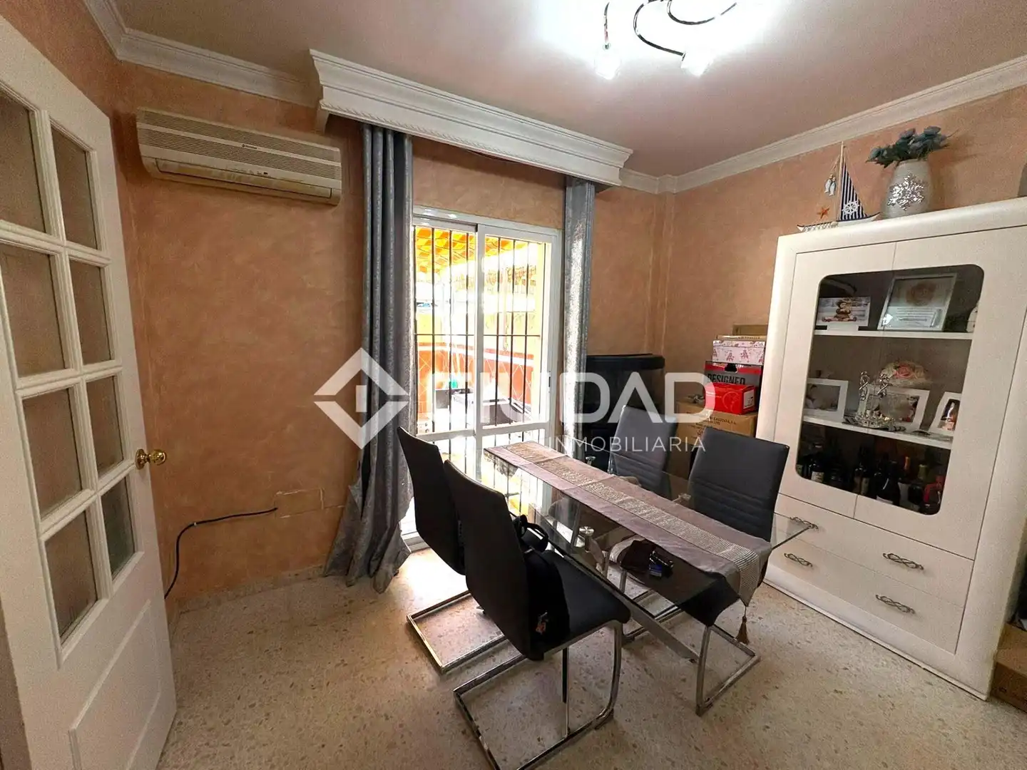 Casa adosada en venda en Sanlúcar de Barrameda amb Aire condicionat i Terrassa