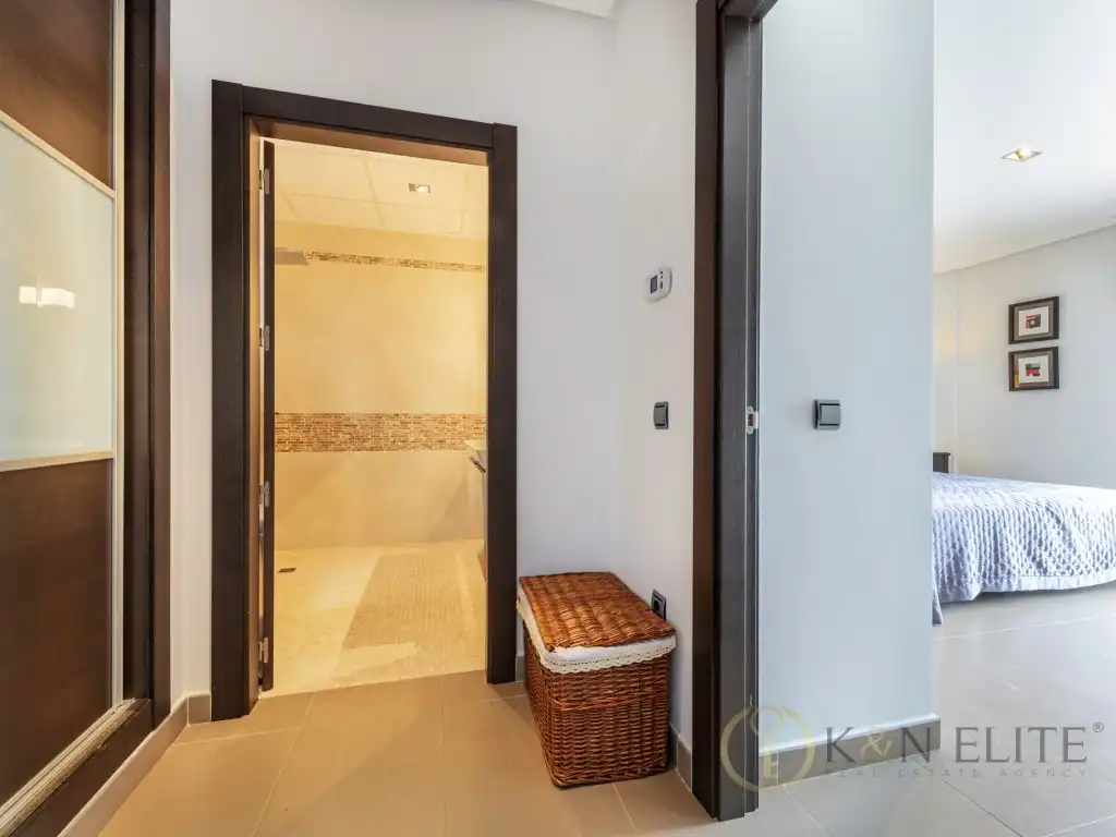 Ático con piscina en venta en Calle Oviedo, imagen 15