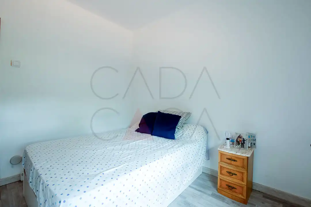 Dormitori de Casa o xalet en venda en El Astillero   amb Calefacció i Jardí privat