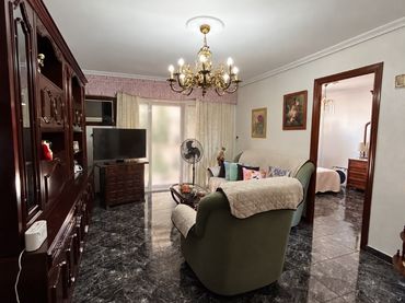 Flat with lift for sale in Avenida del Alcalde Manuel del Valle