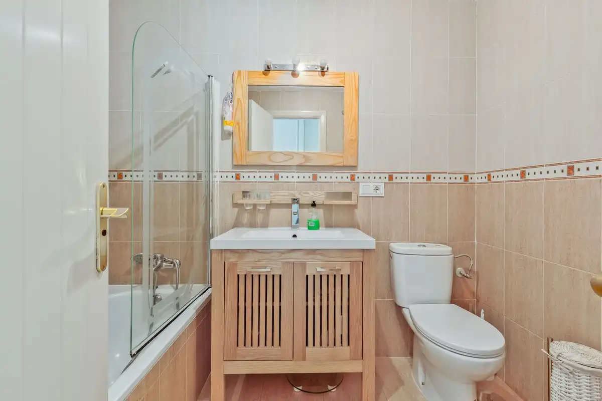 Bany de Apartament en venda en Mijas amb Aire condicionat, Calefacció i Terrassa