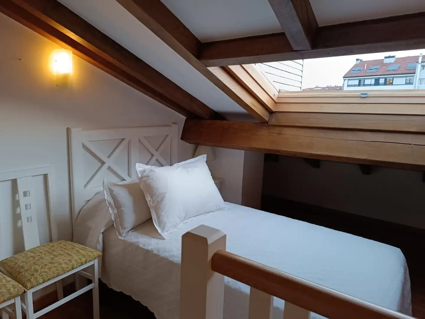 Maisonette zum Verkauf in Calle CASTRON DOURO, Ensanche - Sar
