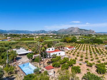 Casa rústica con piscina en venta en La Xara - La Sella