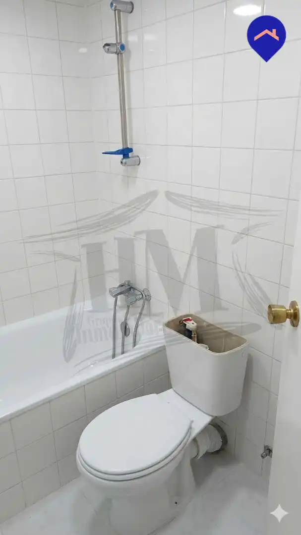 Baño de Piso en venta en Madrid con Aire acondicionado, Calefacción y Terraza