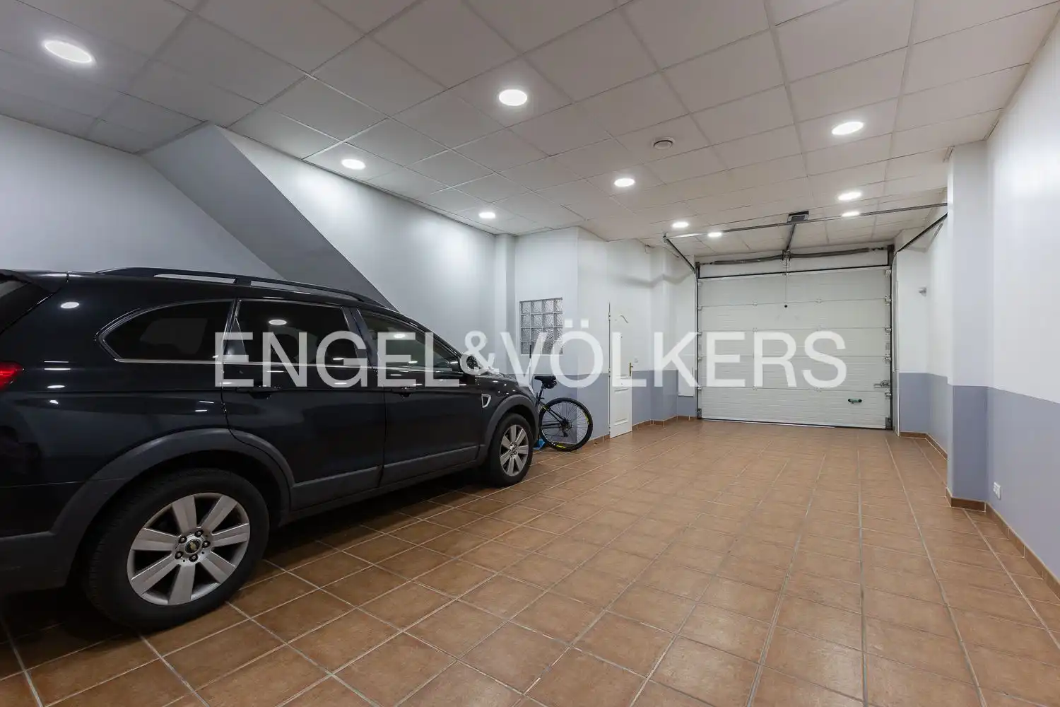 Houses for sale in La Pobla de Vallbona  with Air Conditioner, Heating and Terrace