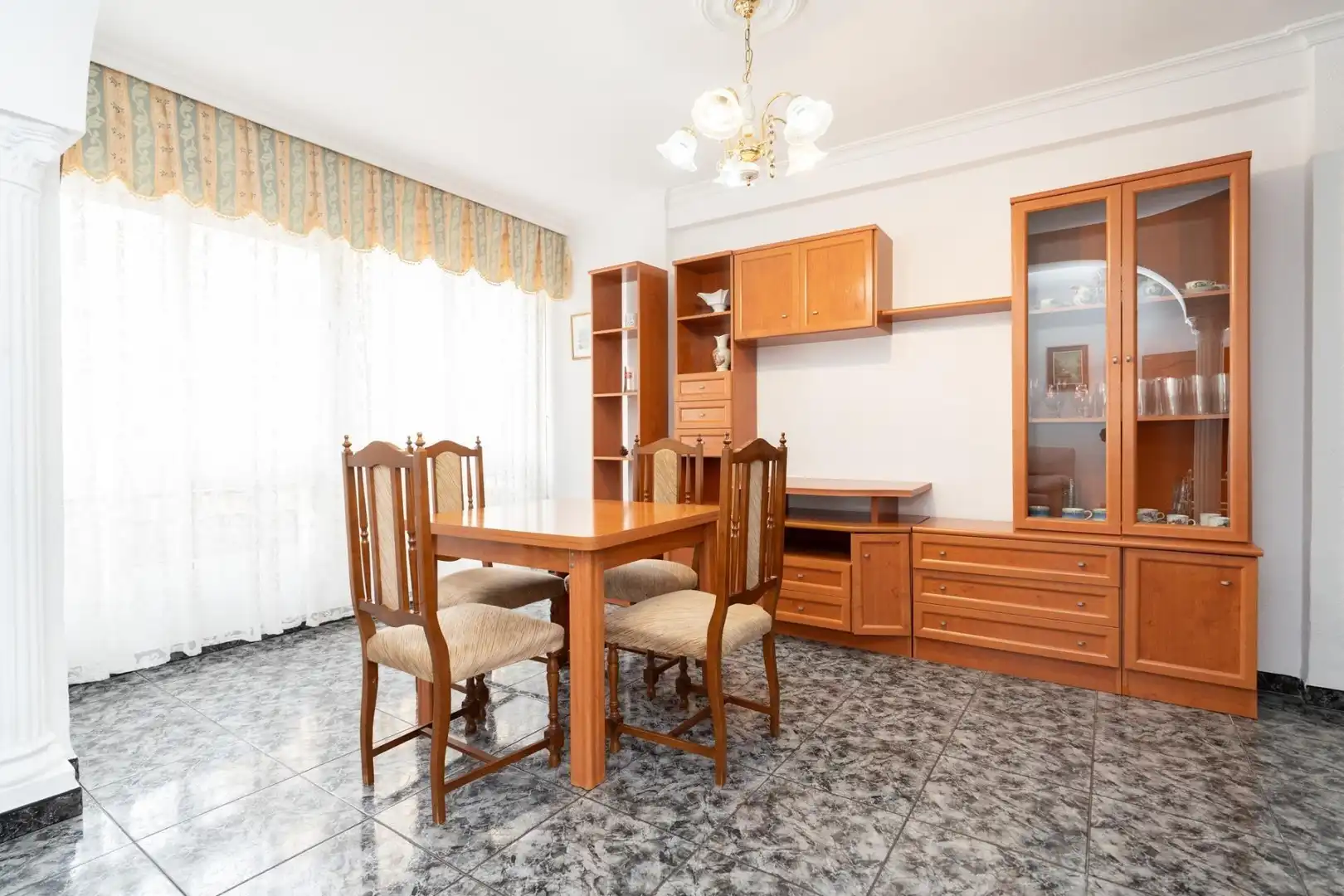 Comedor de Piso en venta en Motril con Amueblado