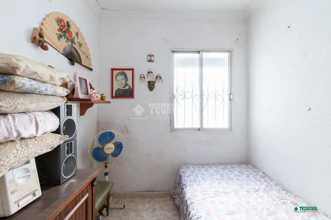 Habitación de Piso en venta en Almería