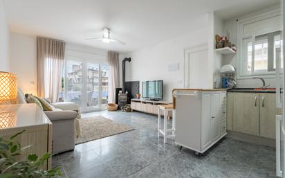 Sala d'estar de Apartament en venda en Cambrils amb Aire condicionat, Calefacció i Jardí privat