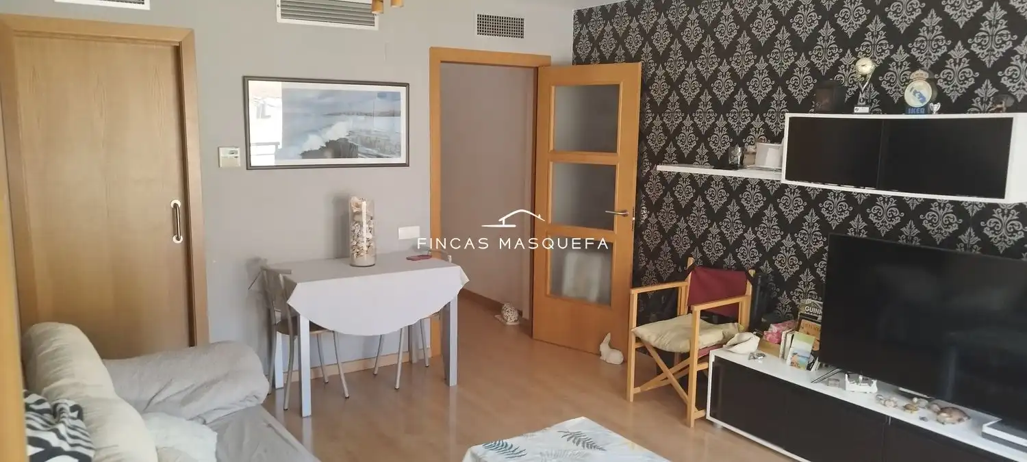 Sala d'estar de Dúplex en venda en Sant Llorenç d'Hortons amb Aire condicionat, Terrassa i Traster