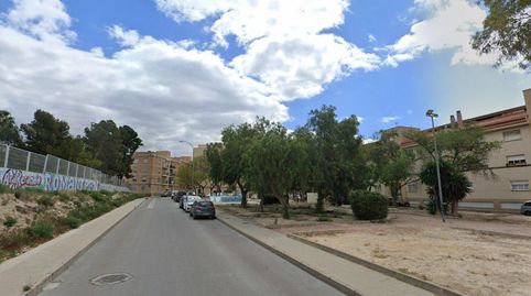 Foto 3 de Casa adosada en venda a Sierra Nevada, Plaza Castelar - Mercado Central, Elda