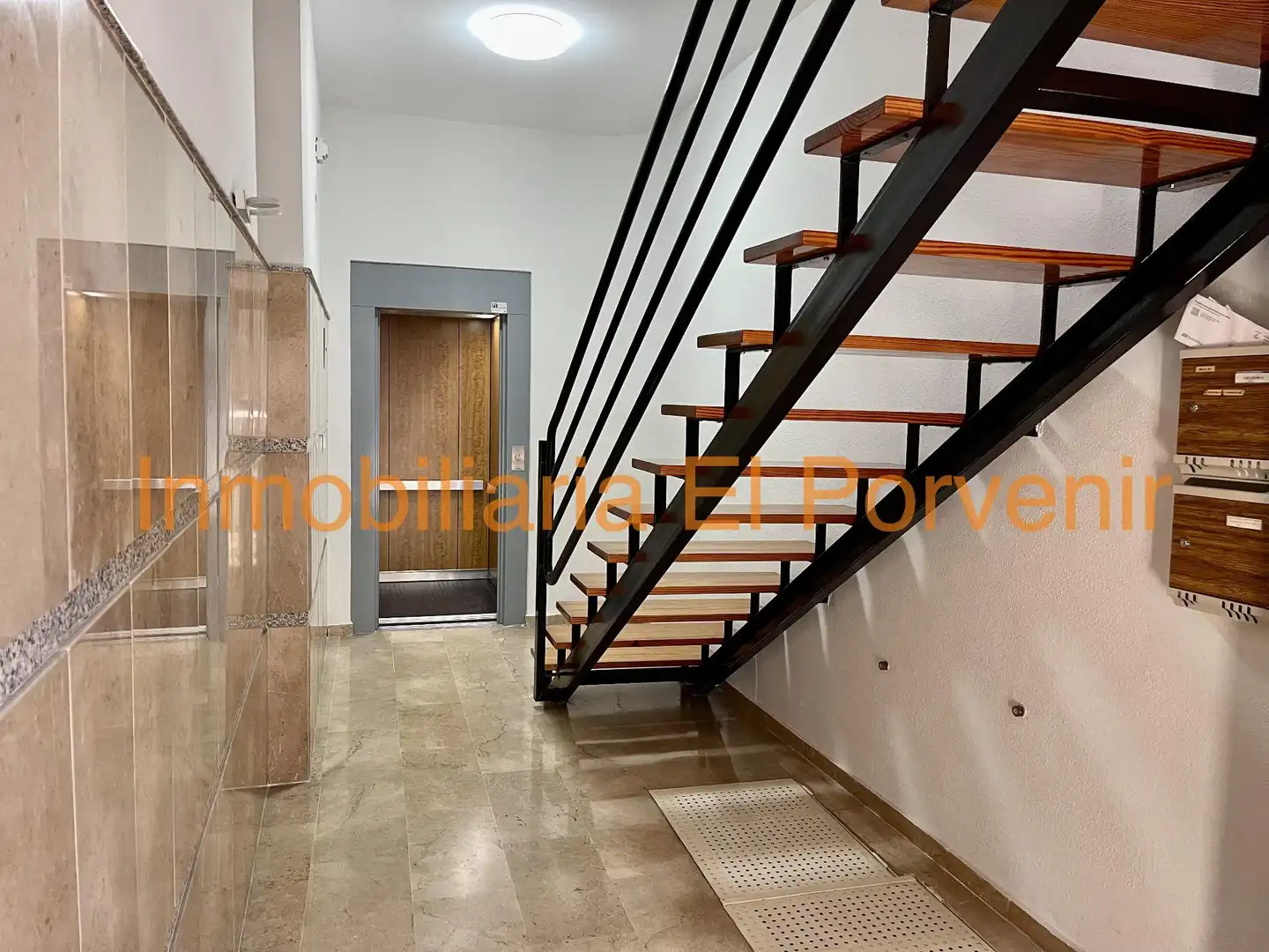 Piso con terraza en venta en Zona La Ermita, imagen 21