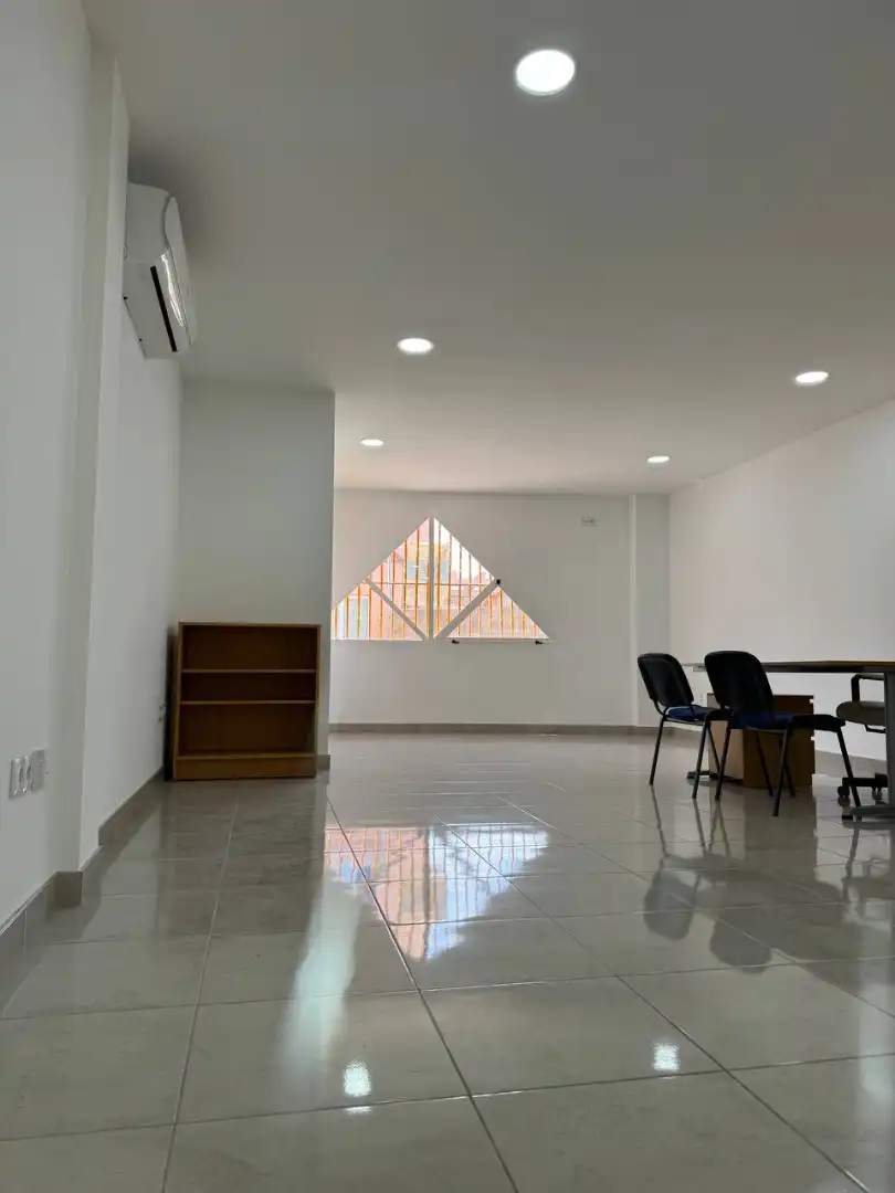 Gewerbefläche zum Verkauf in Calle Estanque de la Cruz 65, imagen 11