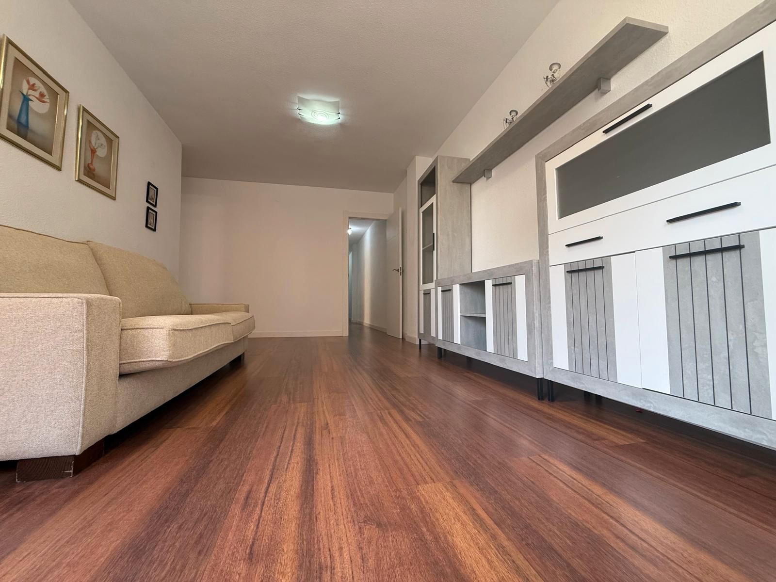 Sala d'estar de Pis en venda en San Pedro del Pinatar amb Aire condicionat, Parquet i Forn