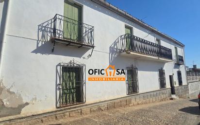 Vista exterior de Casa o xalet en venda en Baños de la Encina amb Balcó