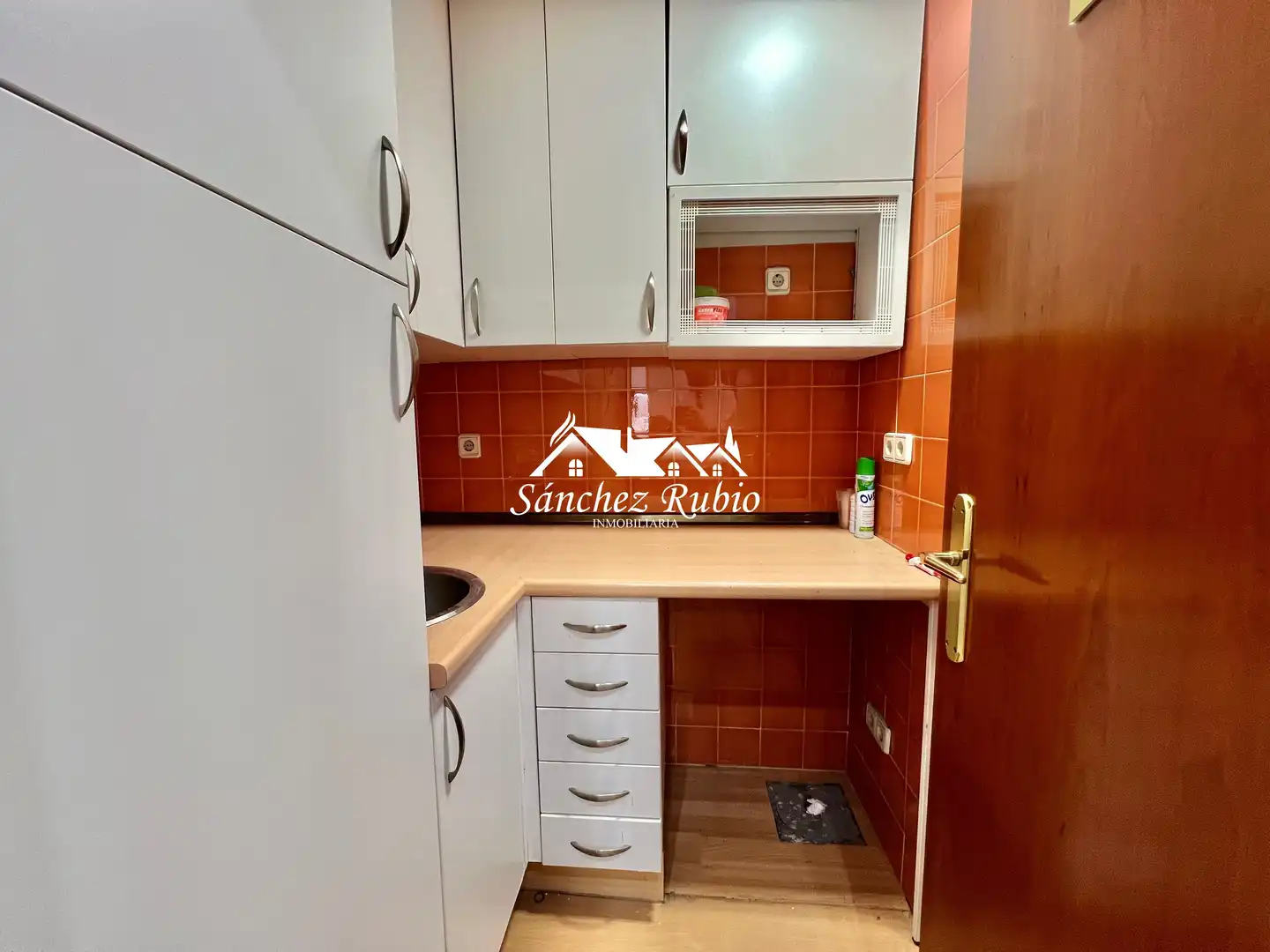Cocina de Local en venta en Madrid con Aire acondicionado y Calefacción