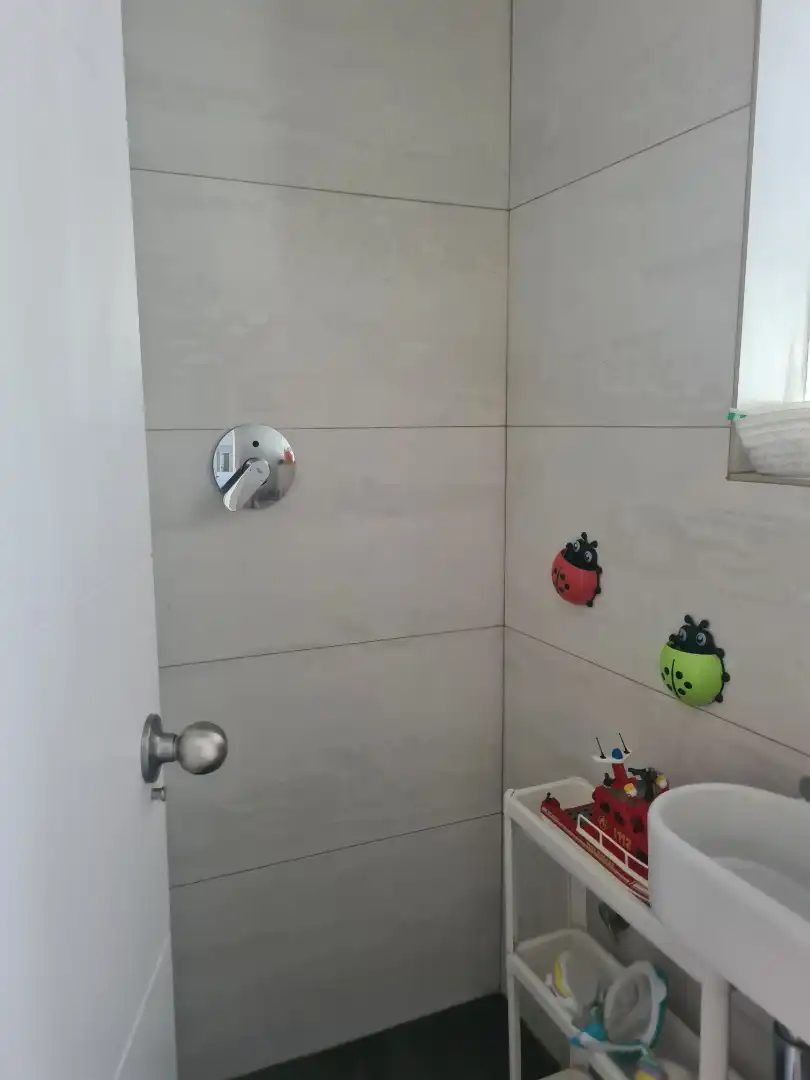 Bany de Casa o xalet en venda en Sant Cugat del Vallès amb Aire condicionat, Calefacció i Terrassa