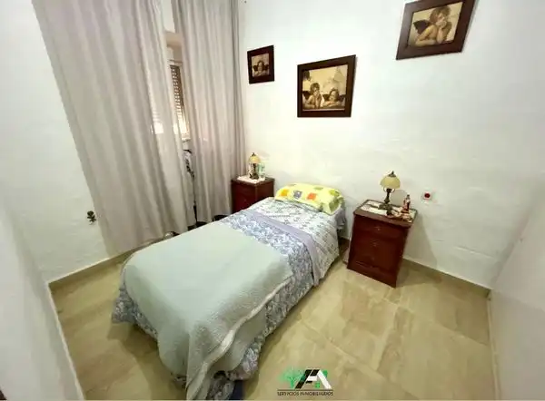 Dormitori de Casa o xalet en venda en Begíjar amb Aire condicionat
