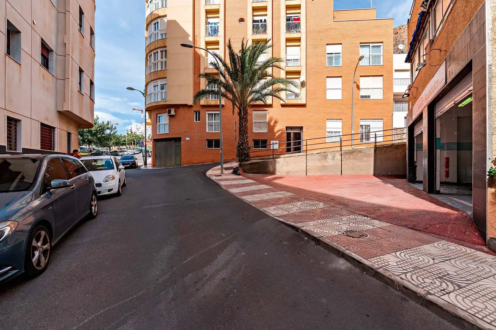 Außenansicht von Geschaftsraum zum Verkauf in Roquetas de Mar