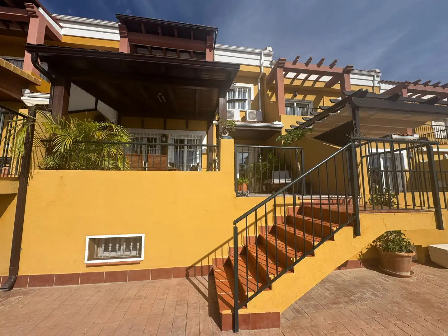 Terraza de Casa adosada en venta en Rincón de la Victoria con Aire acondicionado, Calefacción y Jardín privado