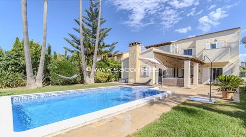Elegante villa mediterránea