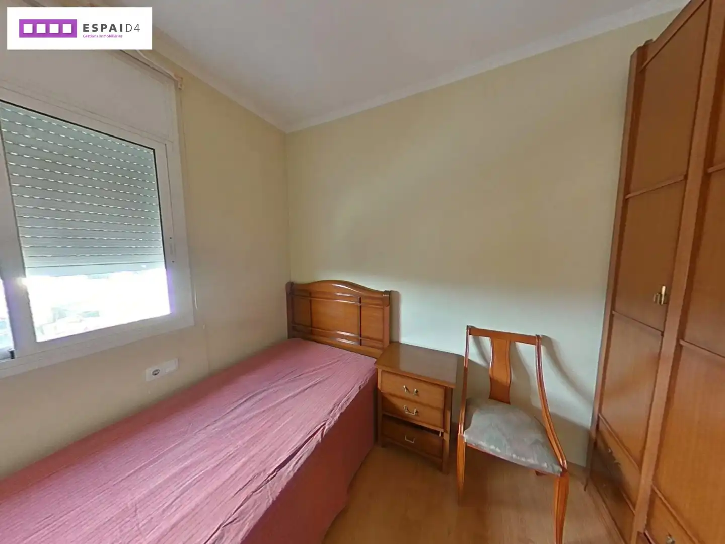 Habitación de Dúplex en venta en Ripollet con Aire acondicionado, Calefacción y Parquet