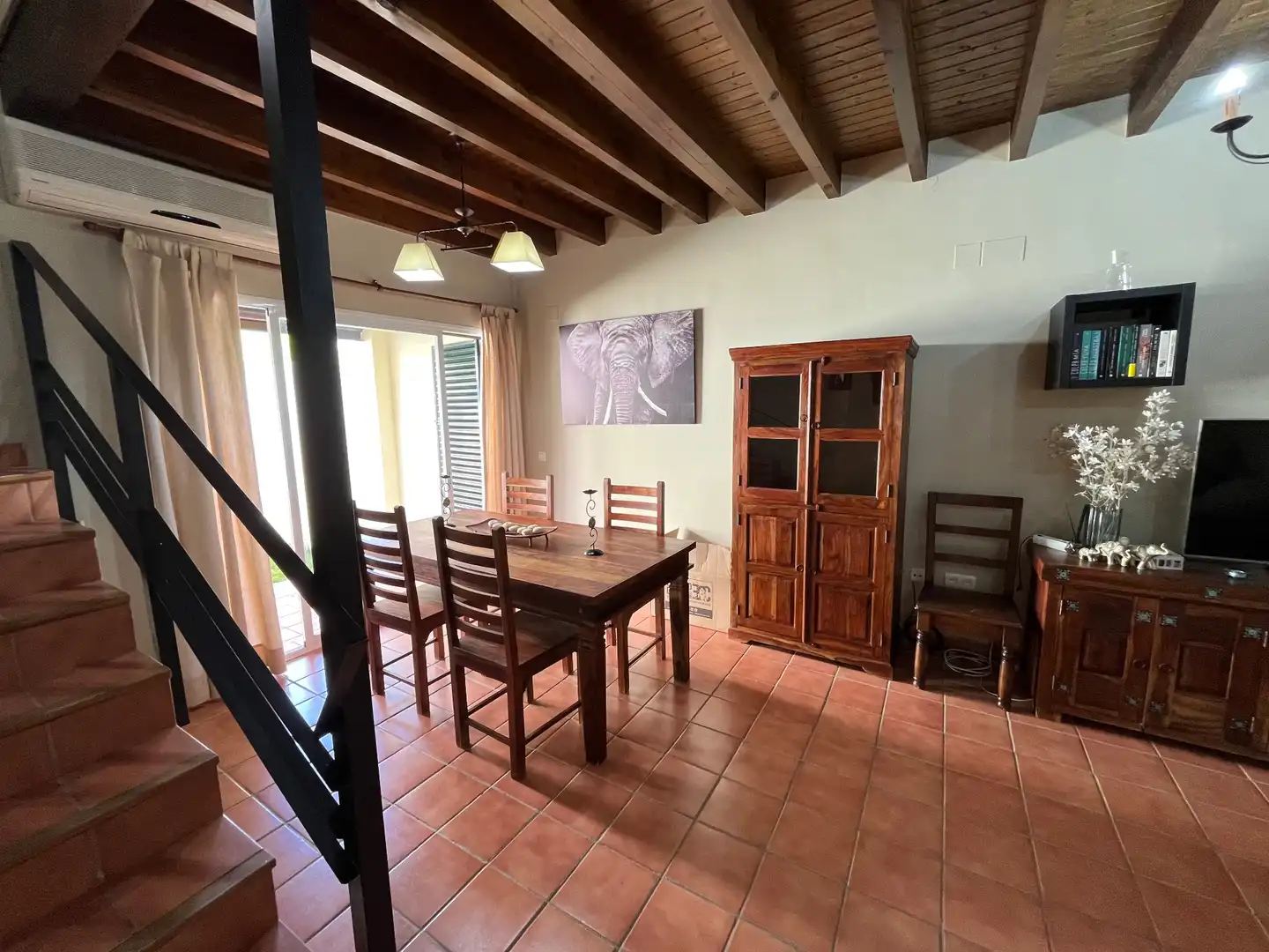 Comedor de Casa o chalet en venta en Aznalcázar con Aire acondicionado, Calefacción y Jardín privado