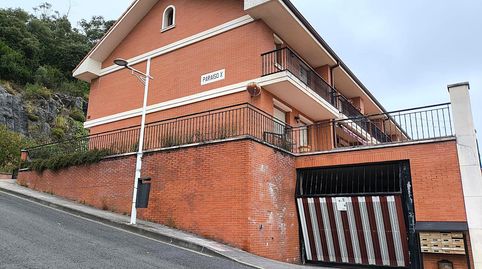 Foto 2 de Casa adosada en venta en Brazomar, Castro-Urdiales