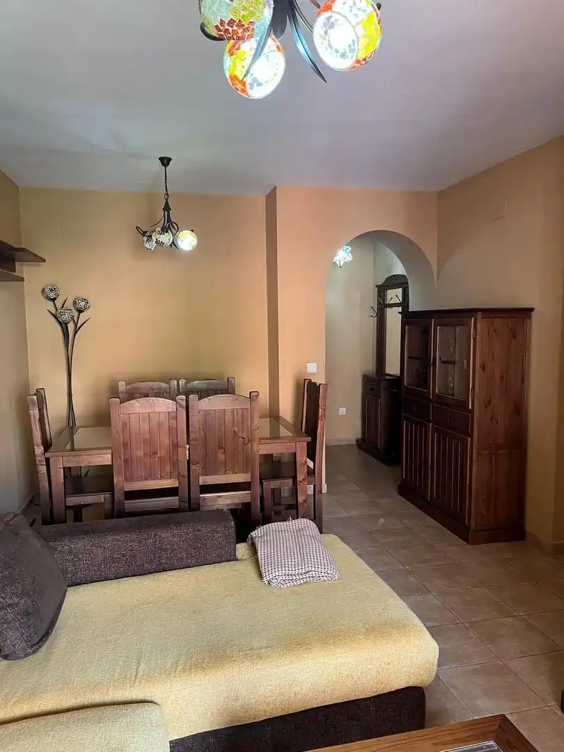 Piso de alquiler en El Juncal - Vallealto
