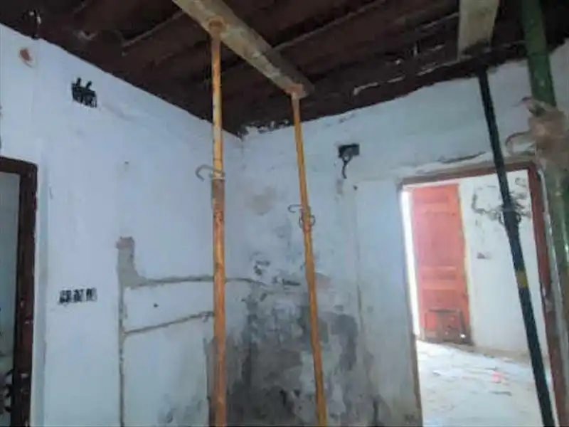 Casa adosada en venda en Baza