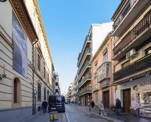 Exterior view of Flat for sale in  Granada Capital  with Terrace and Balcony