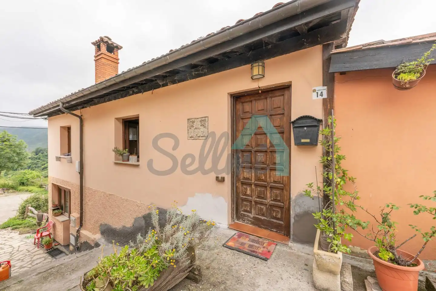Vista exterior de Casa o chalet en venta en Sobrescobio con Calefacción, Jardín privado y Terraza