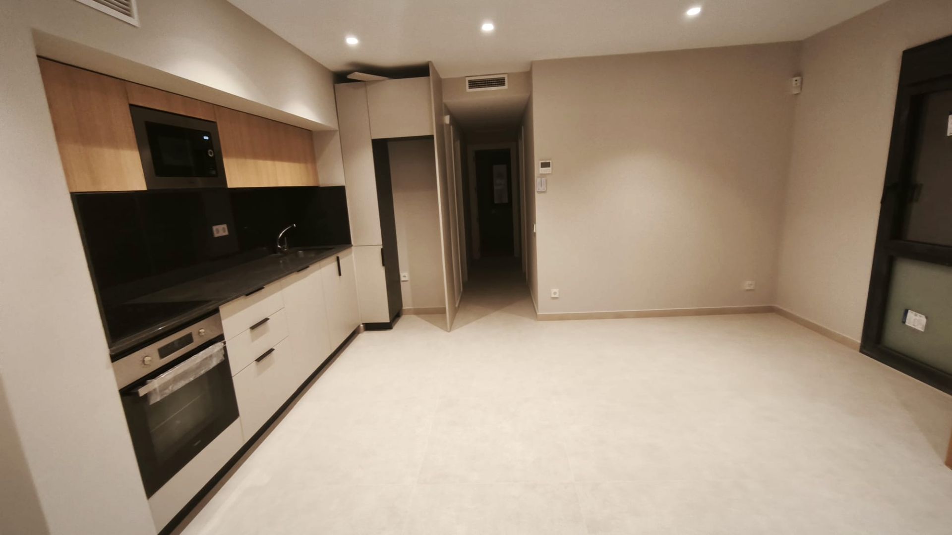 Bedroom of Planta baja for sale in Sant Adrià de Besòs  with Air Conditioner, Heating and Oven