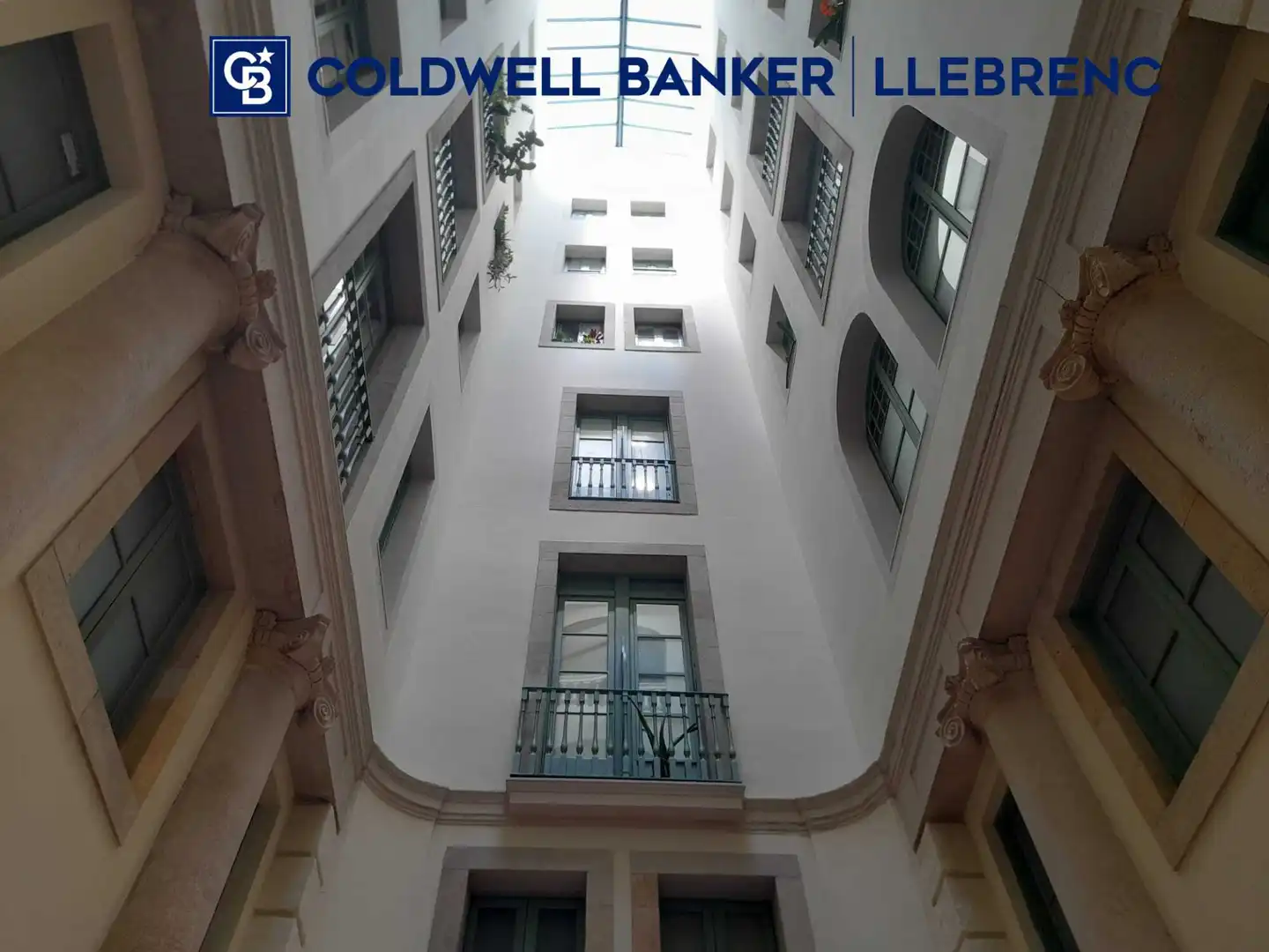 Ático con terraza en venta en Ciutat Vella, imagen 5