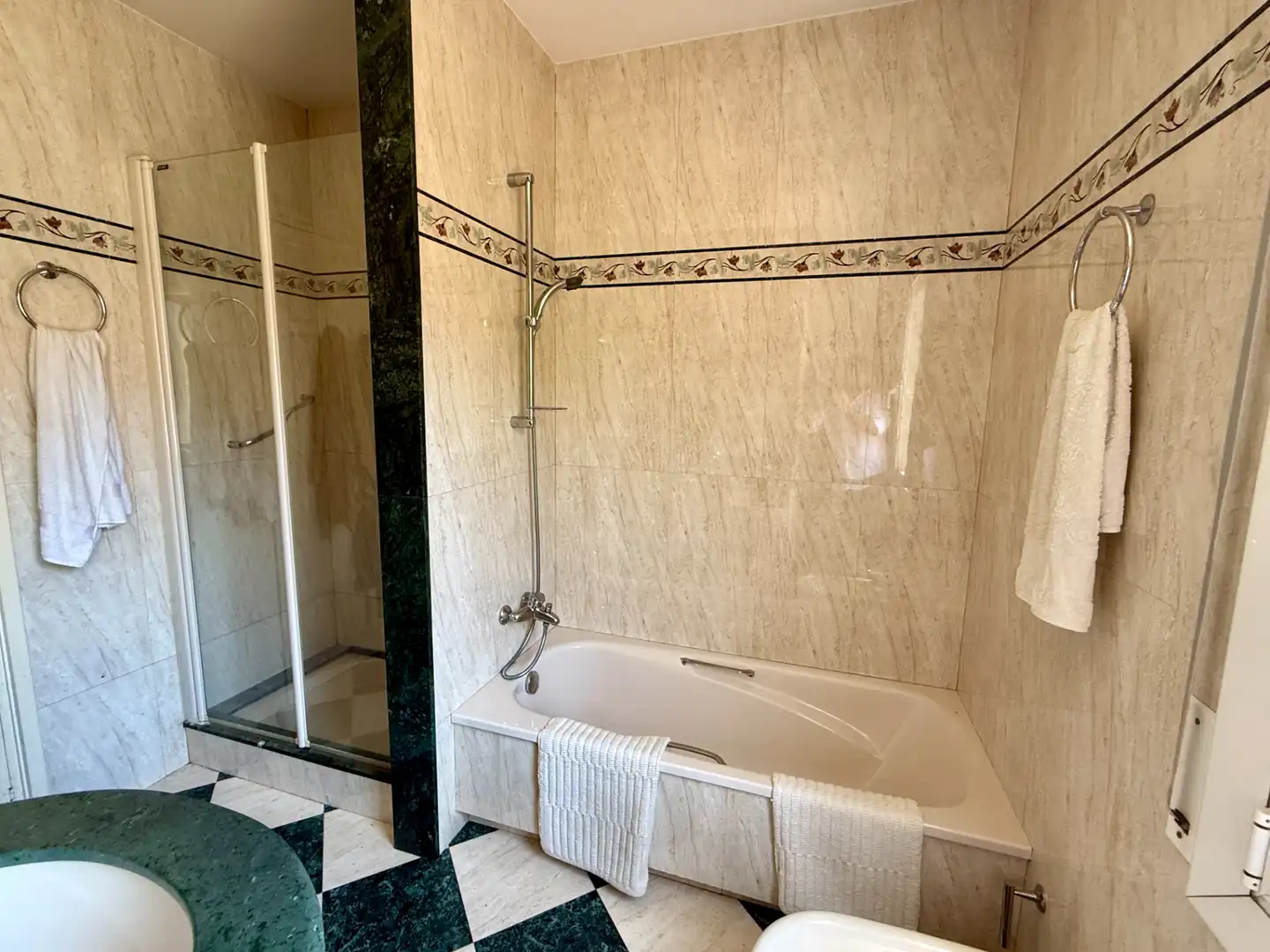 Baño de Casa o chalet en venta en Barcelona con Calefacción, Jardín privado y Terraza