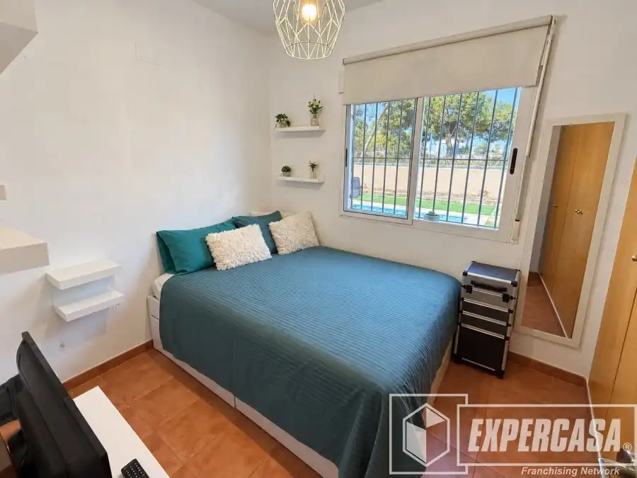 Chalet con piscina en venta en Casco Antiguo, imagen 17