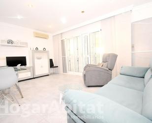 Living room of Single-family semi-detached for sale in Chilches / Xilxes  with Air Conditioner, Terrace and Storage room