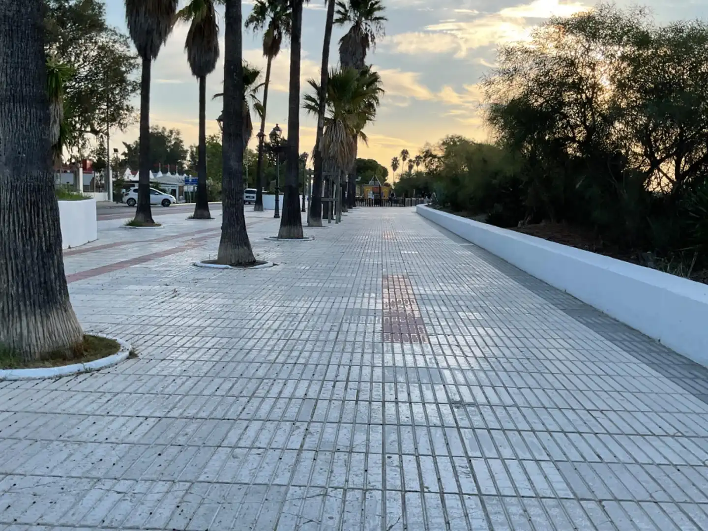 Vista exterior de Edificio en venta en El Puerto de Santa María