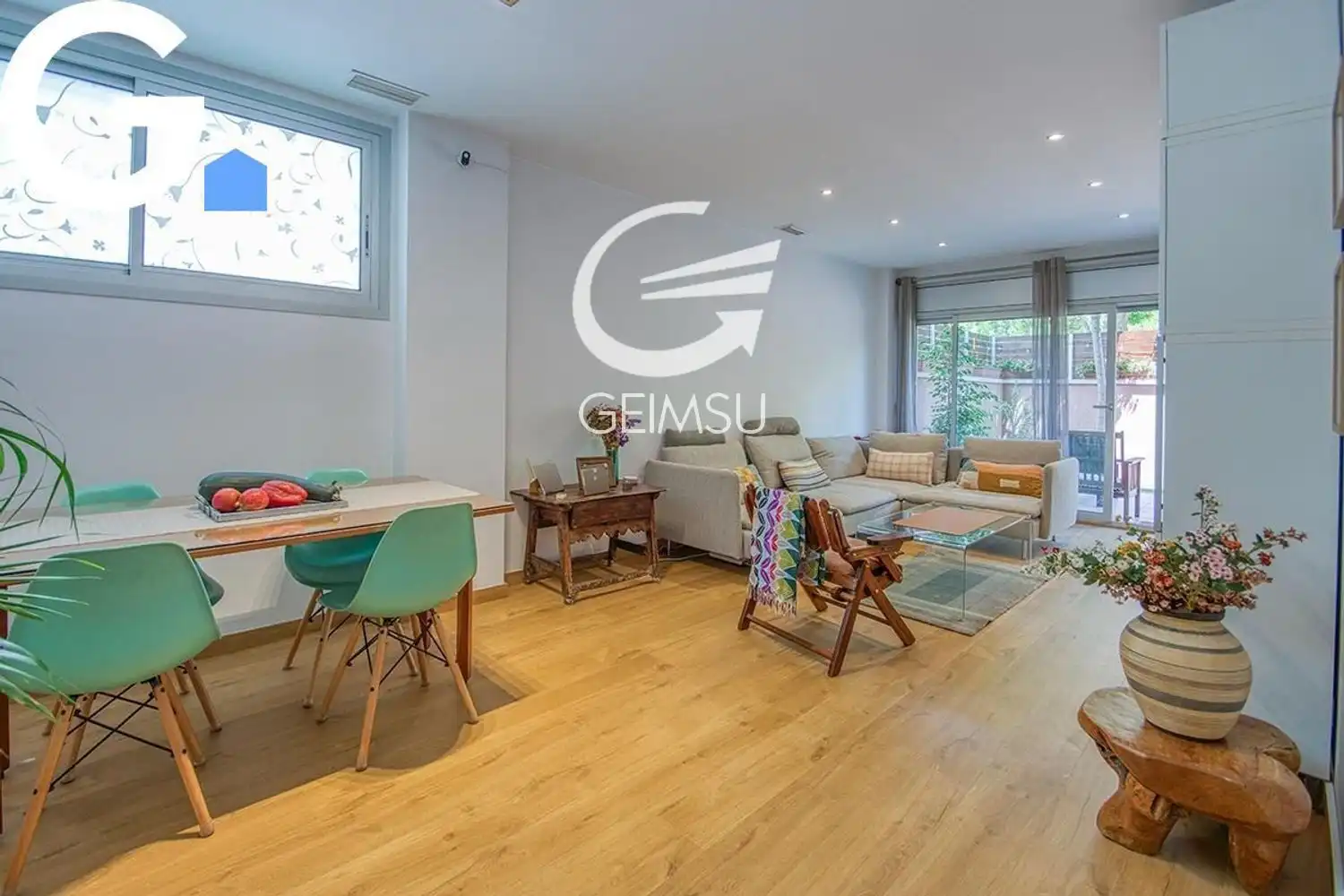 Sala d'estar de Pis en venda en  Barcelona Capital amb Aire condicionat, Terrassa i Traster